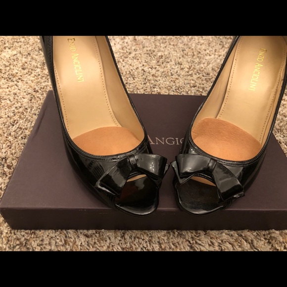 Black Patent Enzo Angiolini Peep Toe Pumps - Picture 7 of 9
